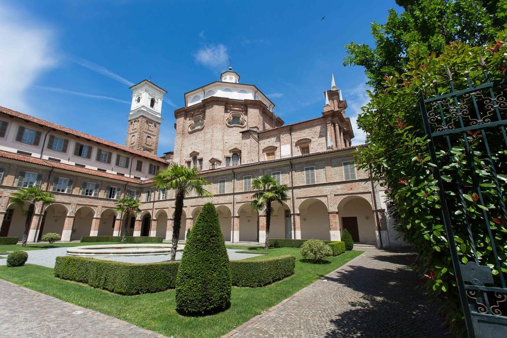 Hotel I Somaschi Cherasco Bagian luar foto