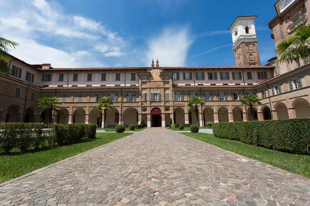 Hotel I Somaschi Cherasco Bagian luar foto